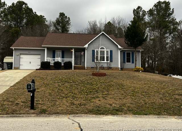 Property at 2269 Rivermeade Dr, Fayetteville, NC 28306, 3 beds, 2 baths