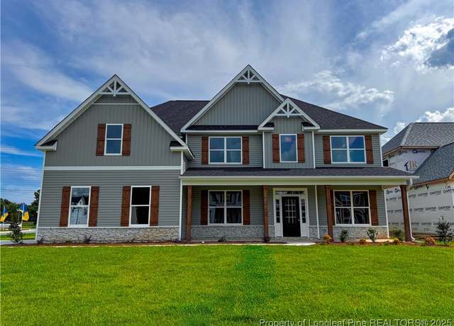 Property at 1746 Smith Farm St, Fayetteville, NC 28306, 5 beds, 4 baths