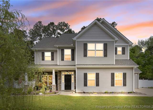 Property at 170 Sedgefield Dr, Raeford, NC 28376, 4 beds, 2.5 baths