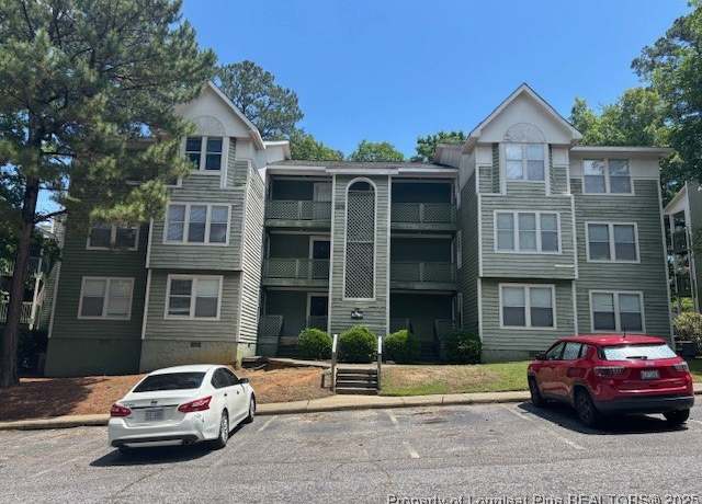 Property at 6809 Willowbrook Dr #4, Fayetteville, NC 28314, 2 beds, 2 baths