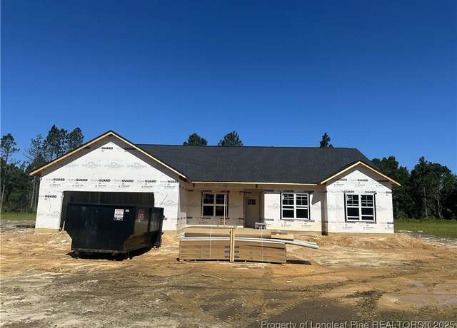 Property at 3067 South River School Rd, Wade, NC 28395, 4 beds, 2 baths