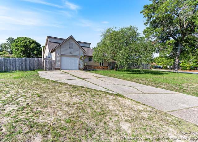 Property at 802 Algood Ave, Hope Mills, NC 28348, 3 beds, 2 baths