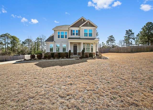 Property at 202 Heatherwood Dr, Lillington, NC 27546, 4 beds, 3 baths