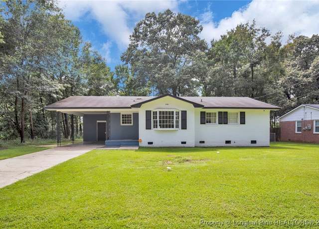 Property at 466 Lansdowne Rd, Fayetteville, NC 28314, 3 beds, 2 baths