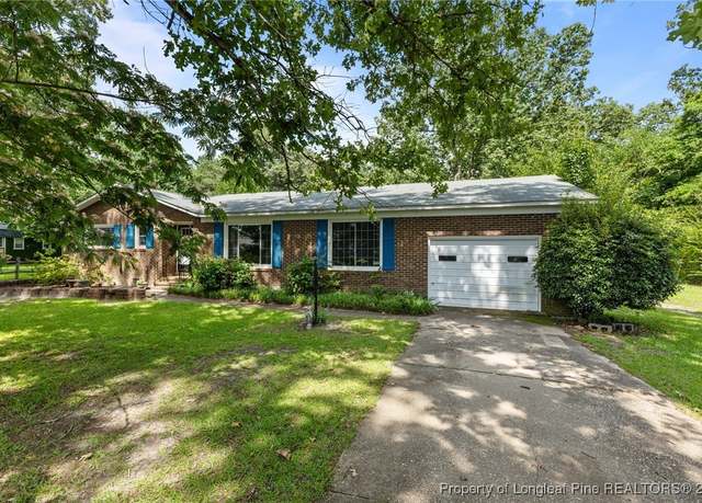 Property at 430 Brock Rd, Raeford, NC 28376, 3 beds, 2 baths