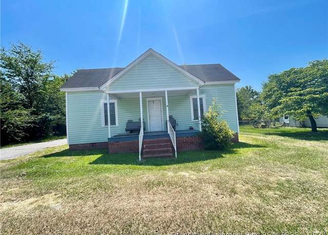 Property at 22 Third St, Laurinburg, NC 28352, 1 bed, 1 bath