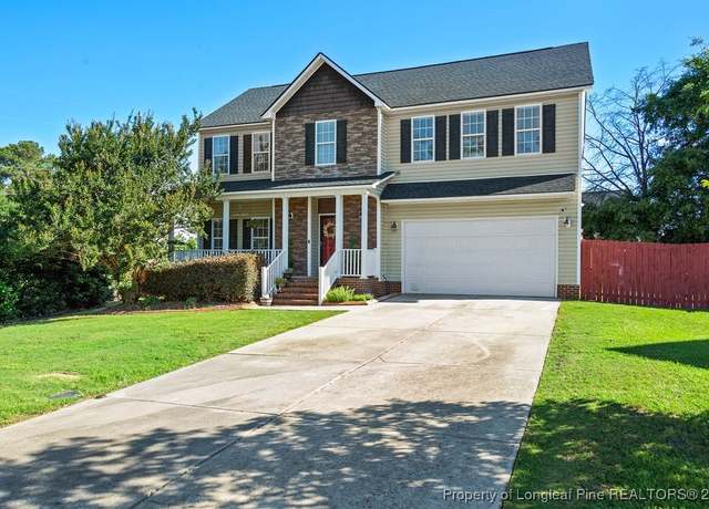 Property at 2816 Bardolino Dr, Fayetteville, NC 28306, 4 beds, 2.5 baths