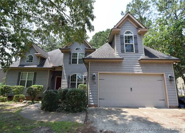 Property at 98 Pineridge Cv, Sanford, NC 27332, 3 beds, 2.5 baths