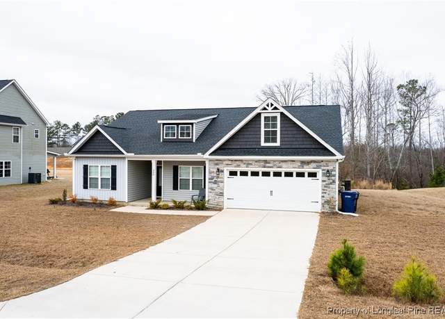 Property at 309 Manning Dr, Sanford, NC 27332, 3 beds, 2 baths