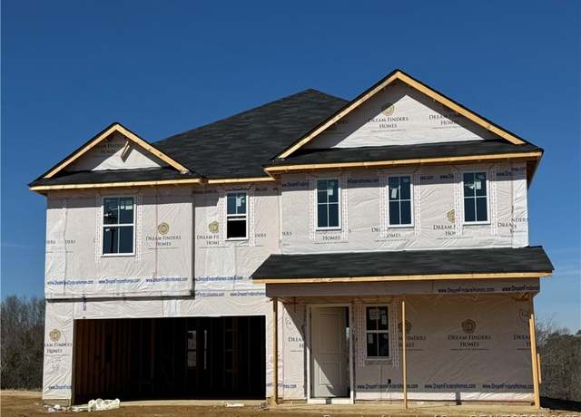 Property at 261 Dartmoor Ln, Raeford, NC 28376, 4 beds, 3 baths