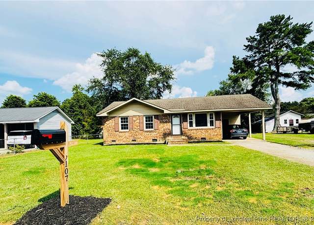 Property at 107 Mars Dr, Dunn, NC 28334, 3 beds, 1.5 baths