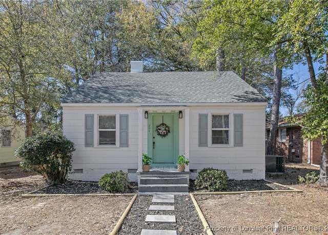 Property at 204 Sedberry St St, Fayetteville, NC 28305, 2 beds, 1 bath