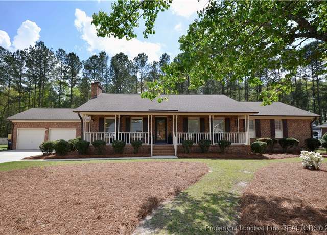 Property at 4144 Bent Grass Dr, Fayetteville, NC 28312, 3 beds, 2.5 baths