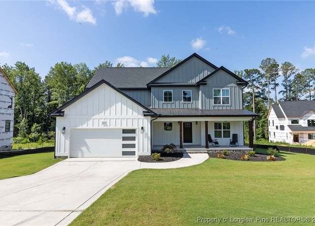 Property at 412 Stable Ct, Linden, NC 28356, 4 beds, 4 baths