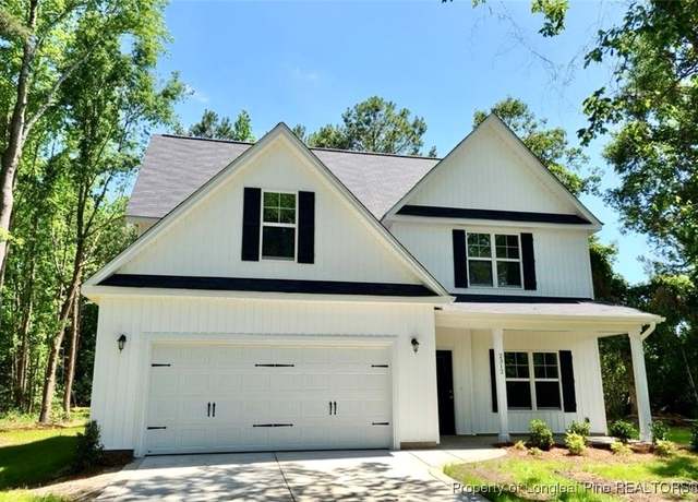 Property at 2312 Smith Rd, Hope Mills, NC 28348, 4 beds, 3 baths
