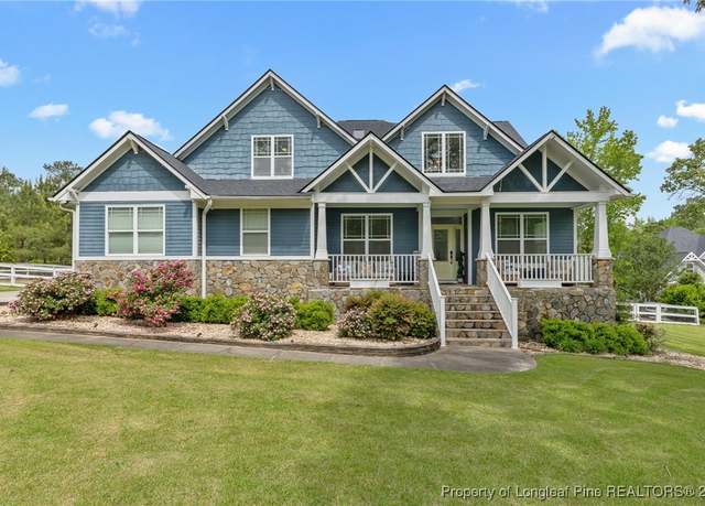 Property at 3607 Heartpine Dr, Fayetteville, NC 28306, 3 beds, 2.5 baths