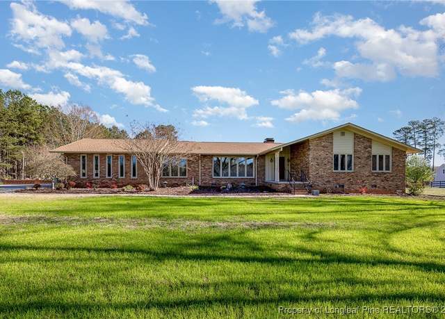 Property at 1010 Henley Rd, Sanford, NC 27330, 3 beds, 2.5 baths