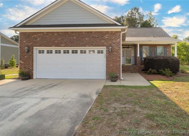 Property at 3024 Metthame Dr, Fayetteville, NC 28306, 3 beds, 2.5 baths