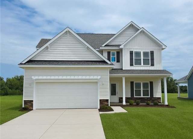 Property at 104 Sunny Areas Ln, Clinton, NC 28334, 3 beds, 2.5 baths