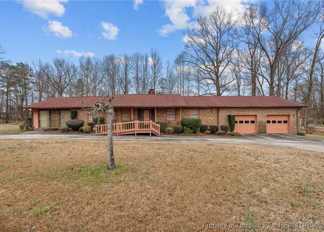 Property at 1916 Carr Creek Rd, Sanford, NC 27332, 3 beds, 1.5 baths