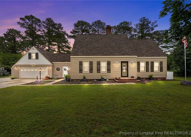 Property at 2409 Cypress Lakes Rd, Hope Mills, NC 28348, 3 beds, 2.5 baths