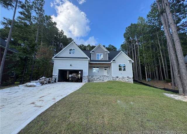 Property at 45 Pine Hill Ct, Spring Lake, NC 28390, 5 beds, 4.5 baths