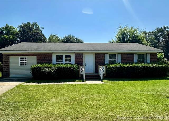 Property at 629 Glensford Dr, Fayetteville, NC 28314, 3 beds, 2 baths