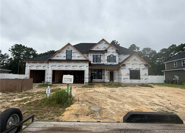 Property at 3041 Cragburn (lot 16) Pl, Fayetteville, NC 28306, 6 beds, 4.5 baths