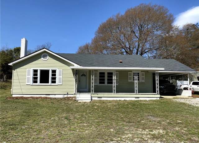 Property at 1502 Gillespie St, Fayetteville, NC 28306, 3 beds, 1 bath