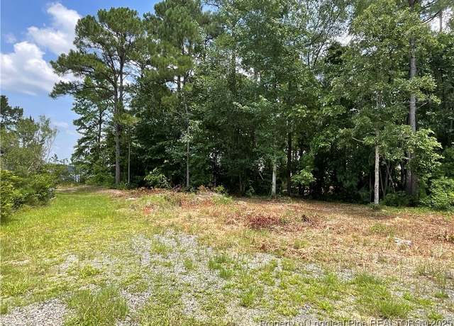 Property at 226 Clearview Ct, Sanford, NC 27332