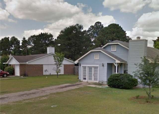 Property at 6544 Green Meadow Rd, Fayetteville, NC 28304, 3 beds, 2 baths