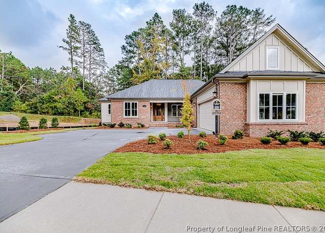Property at 113 Rosemont Ln, Sanford, NC 27330, 3 beds, 2.5 baths