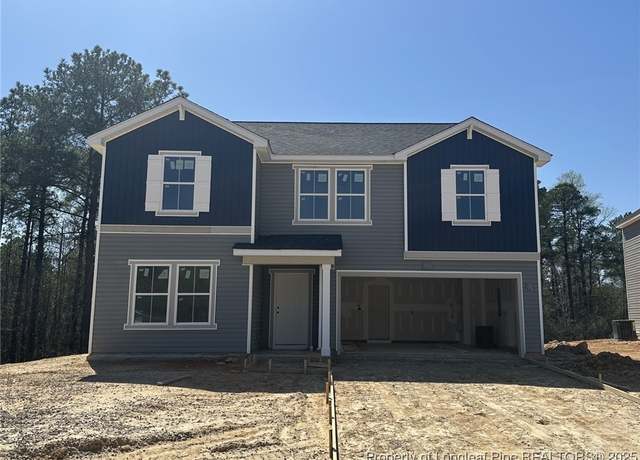 Property at 22 Bennington Way, Lillington, NC 27546, 4 beds, 3 baths