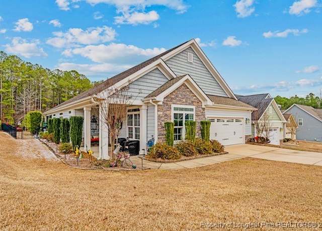 Property at 15 Glenwood Ct, Spring Lake, NC 28390, 3 beds, 2 baths