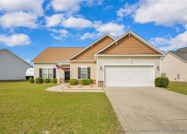 Property at 663 Broad Dr, Raeford, NC 28376, 3 beds, 2 baths