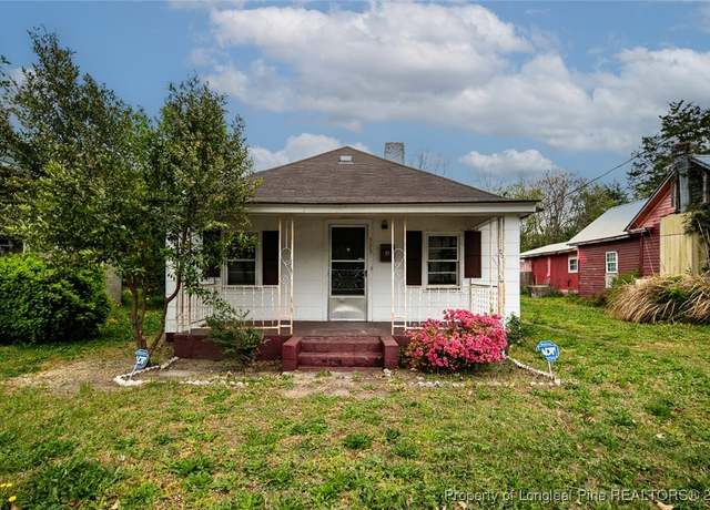 Property at 335 S Burlington Dr, Saint Pauls, NC 28384, 1 bed, 1 bath