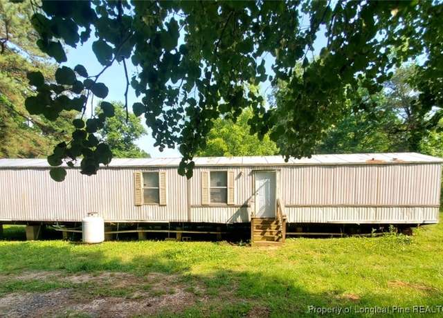 Property at 286 Greentown Ave, Warrenton, NC 27589, 3 beds, 2 baths