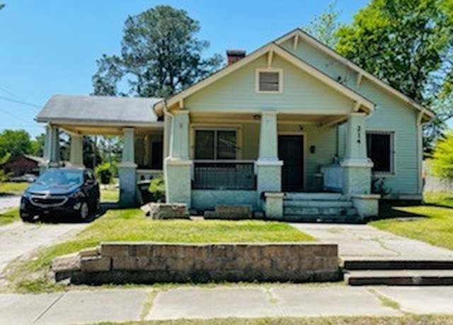 Property at 214 Nimocks Ave, Fayetteville, NC 28301, 3 beds, 1 bath