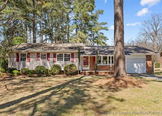 Property at 1729 Daisy Ln, Fayetteville, NC 28303, 4 beds, 2 baths