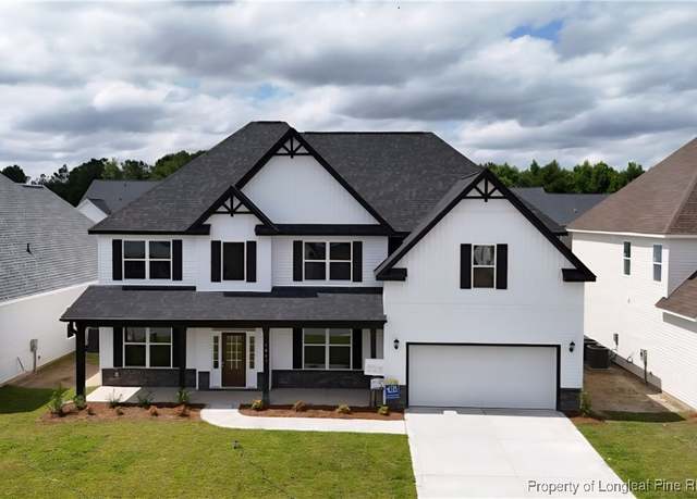 Property at 1807 Smith Farm St, Fayetteville, NC 28306, 5 beds, 4 baths