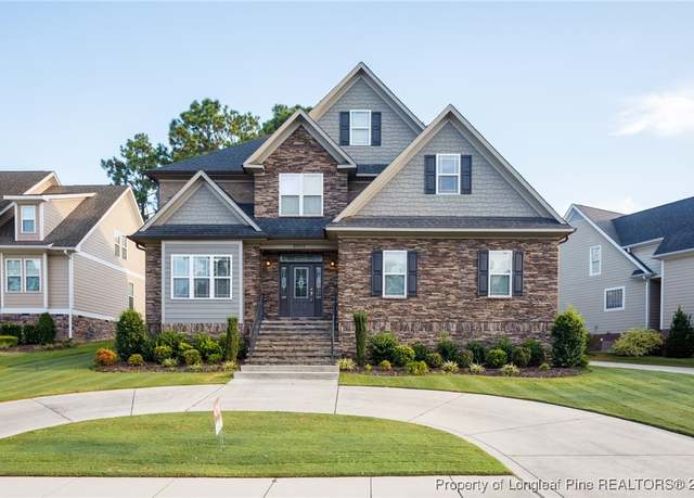 Property at 2904 Hampton Ridge Rd, Fayetteville, NC 28311, 5 beds, 3 baths