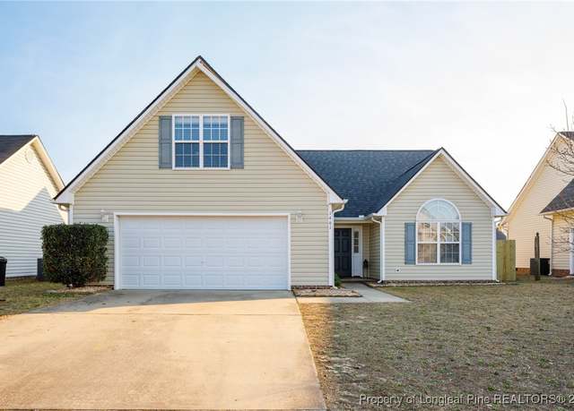 Property at 1461 Aultroy Dr, Fayetteville, NC 28306, 3 beds, 2 baths