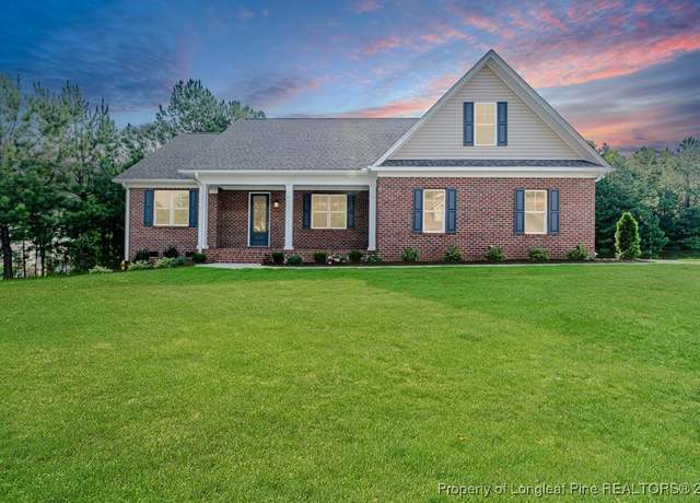 Property at 1701 Portico Cir, Sanford, NC 27330, 3 beds, 2 baths