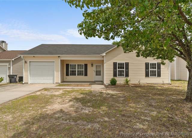 Property at 3840 Goforth Dr, Hope Mills, NC 28348, 3 beds, 2 baths
