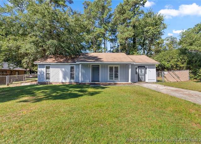 Property at 916 Inglewood Ln, Fayetteville, NC 28314, 3 beds, 2 baths