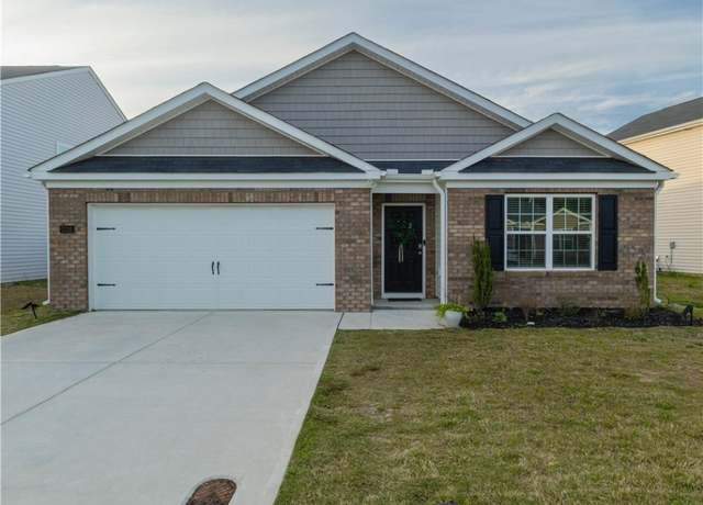 Property at 1132 Fowler Dr, Greenville, NC 27834, 4 beds, 2 baths