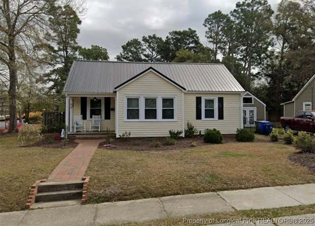 Property at 818 Greenland Dr, Fayetteville, NC 28305, 2 beds, 2 baths