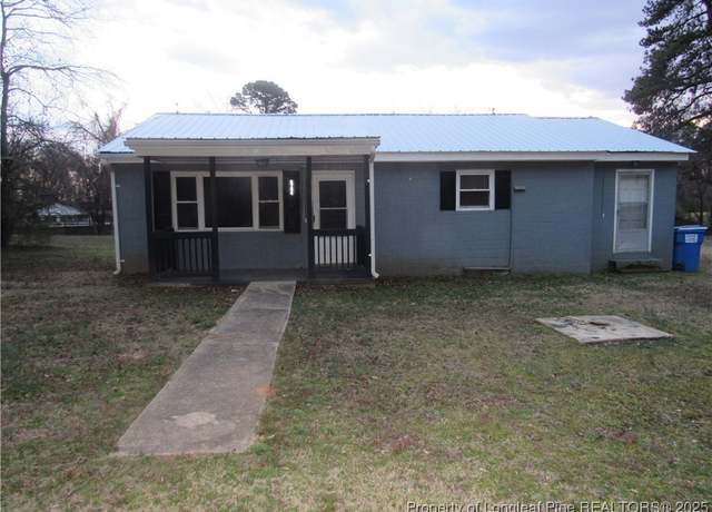 Property at 6704 Deep River Rd, Sanford, NC 27330, 3 beds, 2 baths