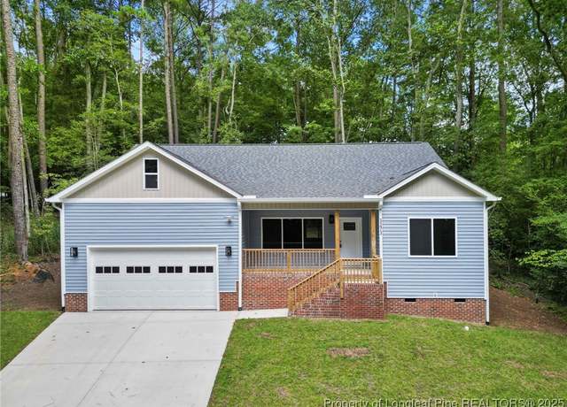Property at 3273 Argyll Dr, Sanford, NC 27332, 3 beds, 2 baths
