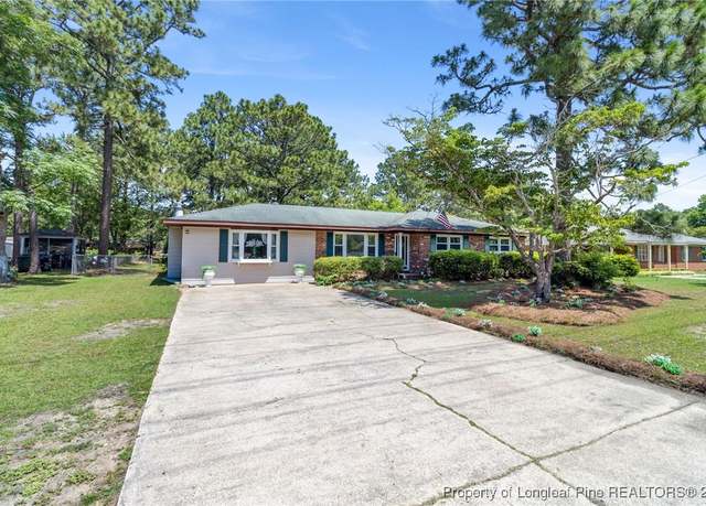 Property at 1000 Kaywood Dr, Fayetteville, NC 28311, 3 beds, 2 baths